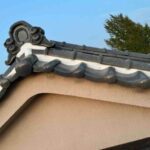 瓦屋根の漆喰の劣化を放置すると雨漏りの原因に！劣化原因や補修方法を解説