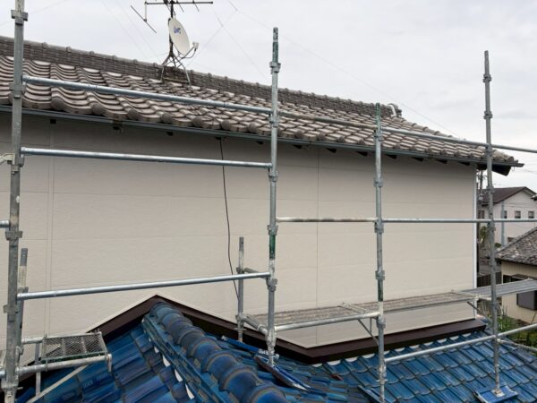 浜松市にて雨漏り修理〈外壁と屋根の取り合い部からの雨漏り〉 施工後